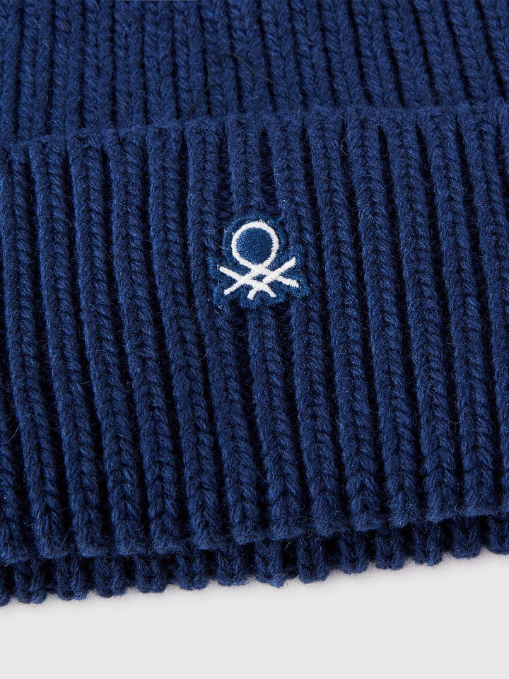 CAP Men image number 3